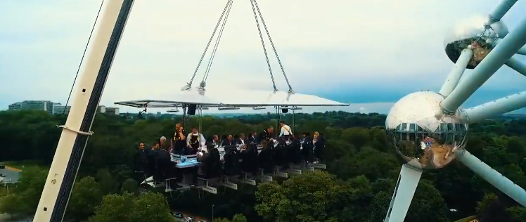 Dinner in the sky
