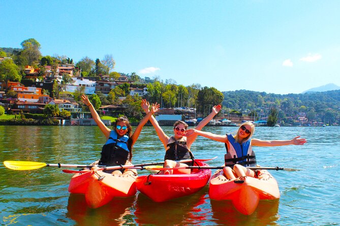 Kayak en el Lago